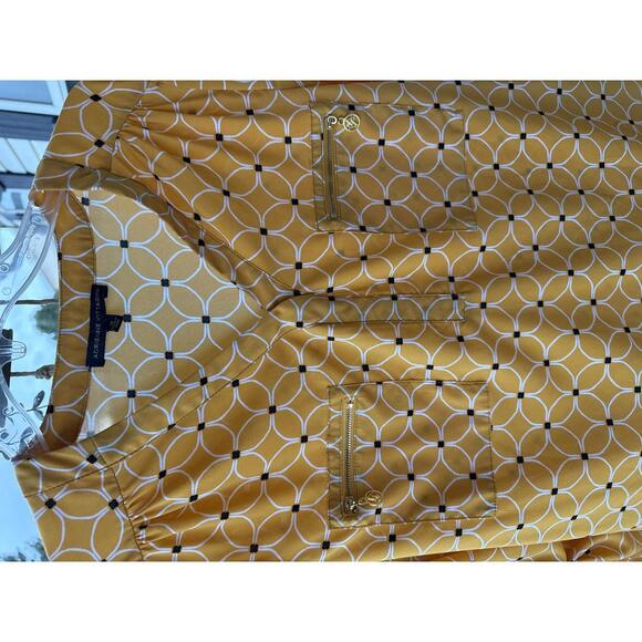 Adrienne Vittadini Yellow Geometric Pattern Blouse with Zip Pockets - Picture 3 of 6